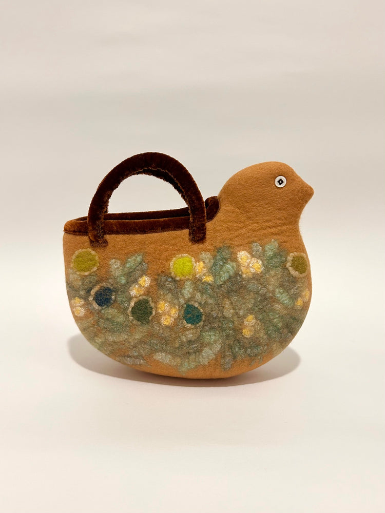 鳥が運ぶ模様の物語