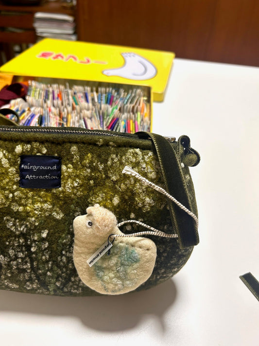 馬の鳩缶をいただきました！