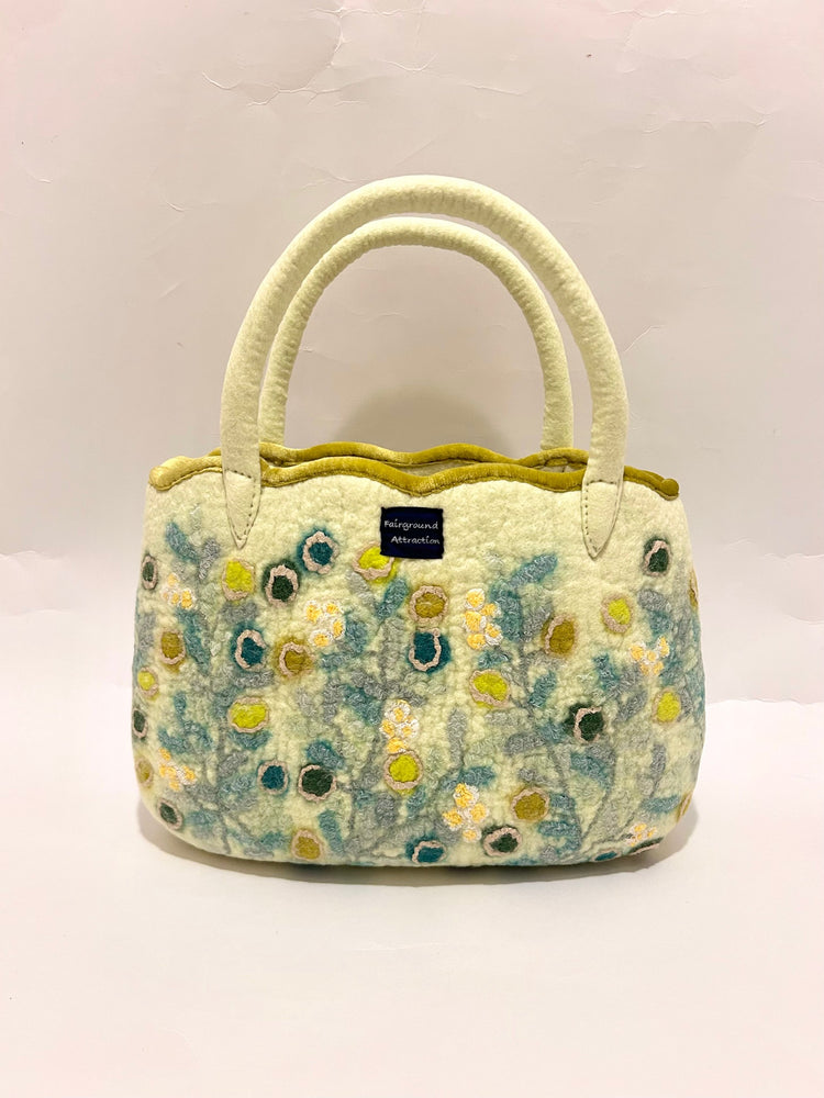 スカラップトート noah/鳥が運ぶ模様の物語