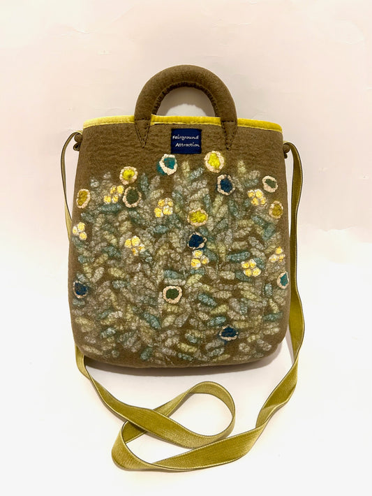 ショルダーバッグ noah/鳥が運ぶ模様の物語