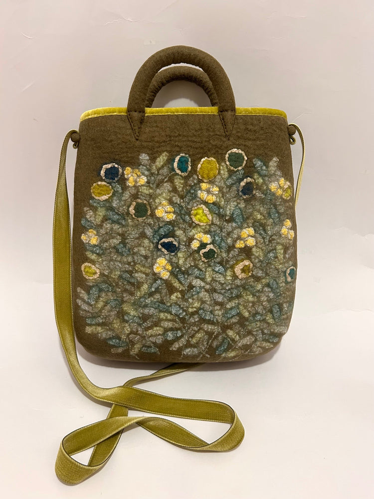 ショルダーバッグ noah/鳥が運ぶ模様の物語