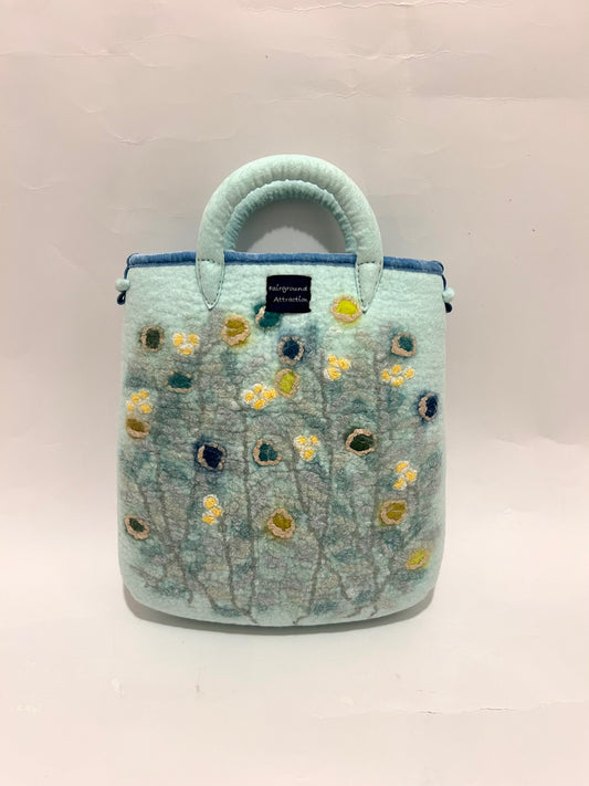 縦長クラッチバッグ  noah/鳥が運ぶ模様の物語